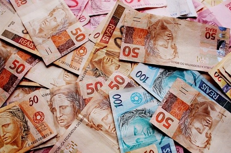 Superstições financeiras: Descubra se elas realmente funcionam!