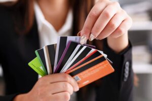 Best cashback credit cards with no annual fee in 2025
