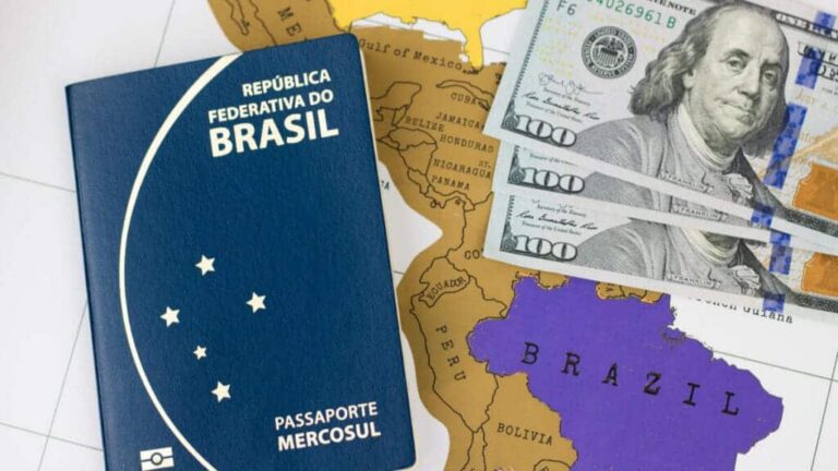 Dólar comercial x Dólar turismo: Entenda as diferenças e saiba como comprar de forma inteligente