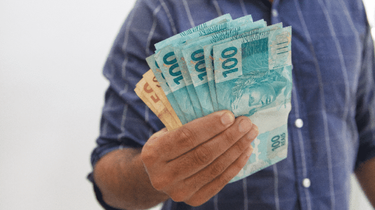 Negativado? Confira as melhores opções de empréstimo!