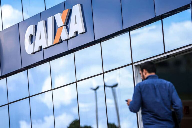 Cartão de crédito Caixa Platinum Visa: Desconto da anuidade, Programa de Pontos e muitas outras vantagens!