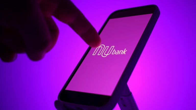 Tudo o que você precisa saber sobre o oferecimento de crédito para negativados do Nubank