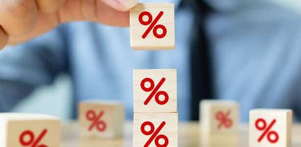 Impacto das taxas anuais em cartões de crédito: Quando valem a pena?