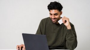 Cartões com foco em saúde e bem-estar: check-ups, descontos em academias e telemedicina como benefícios extras