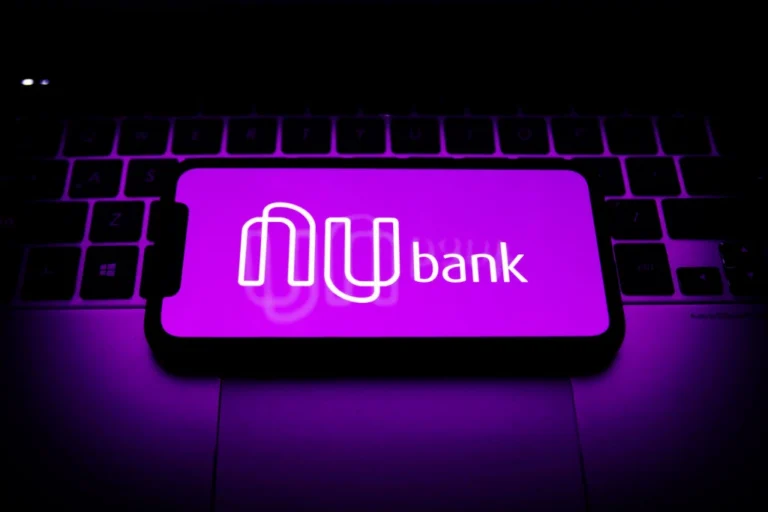 Saiba como funciona o cartão de crédito adicional do Nubank