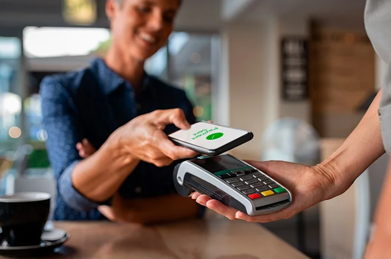 Pagamento por aproximação: Confira 5 dicas para garantir conveniência e segurança nas suas transações!
