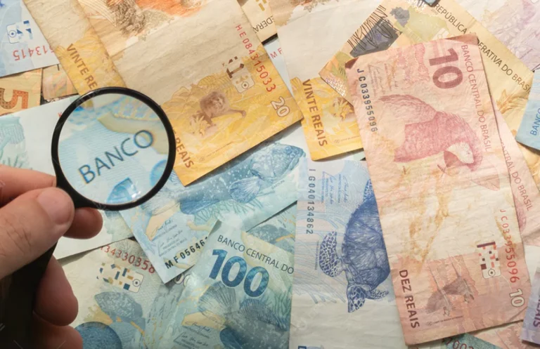 Onde encontrar os empréstimos pessoais com as menores taxas de juros no Brasil em 2025?