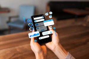 A disputa entre bancos digitais e fintechs pelo salário do trabalhador brasileiro